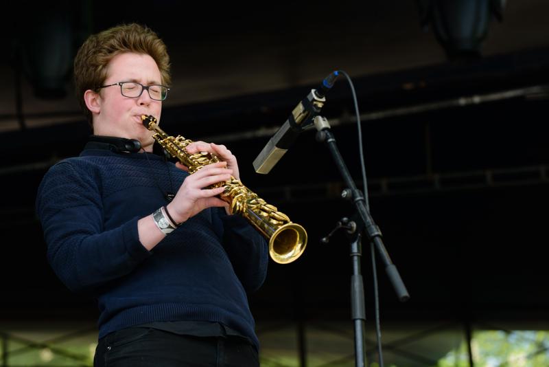  20140503_PB8_9429.JPG </br ><small> 2014-05-03 14:16</br >NIKON D800 + 70.0-200.0 mm f/2.8<br /> 120mm 1/250s f/5.6 ISO 200</small>