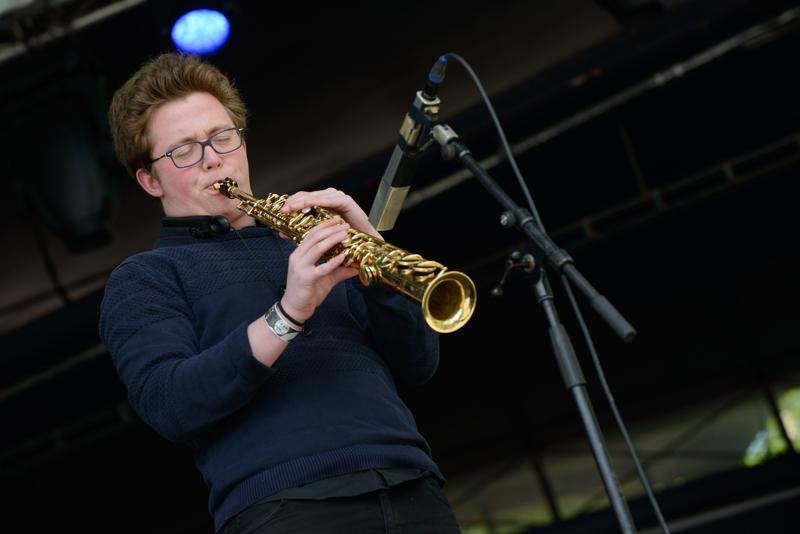  20140503_PB8_9433.JPG </br ><small> 2014-05-03 14:16</br >NIKON D800 + 70.0-200.0 mm f/2.8<br /> 125mm 1/250s f/5.6 ISO 200</small>