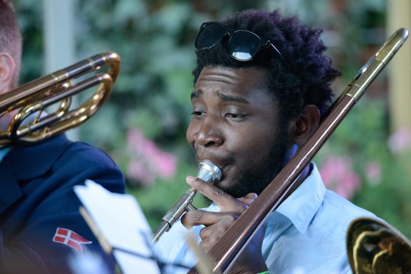  20150502_PB8_7878.JPG </br ><small> 2015-05-02 19:35</br >NIKON D800 + 150.0-600.0 mm f/5.0-6.3<br /> 420mm 1/250s f/6 ISO 7184</small>