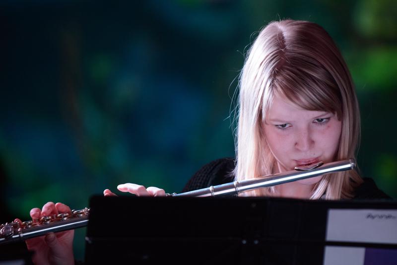  20150502_PB8_7941.JPG </br ><small> 2015-05-02 20:31</br >NIKON D800 + 70.0-200.0 mm f/2.8<br /> 200mm 1/160s f/2.8 ISO 2500</small>