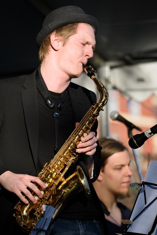  20150502_PB8_7830.JPG </br ><small> 2015-05-02 19:05</br >NIKON D800 + 150.0-600.0 mm f/5.0-6.3<br /> 240mm 1/500s f/5.6 ISO 220</small>