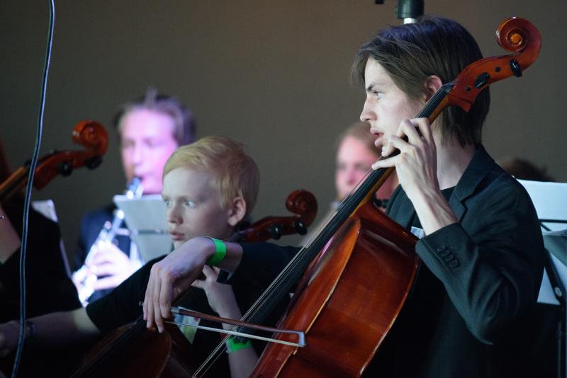  20150502_PB8_7845.JPG </br ><small> 2015-05-02 19:15</br >NIKON D800 + 70.0-200.0 mm f/2.8<br /> 200mm 1/250s f/2.8 ISO 4000</small>