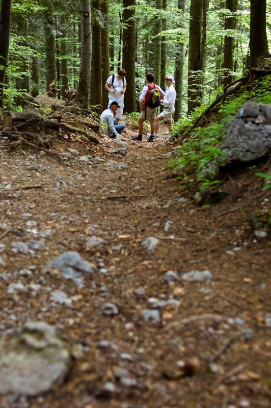  DSC_2171.jpg </br ><small> 2008-05-28 18:12</br >NIKON D70 35mm 1/40s f/2.8 ISO 250</small>