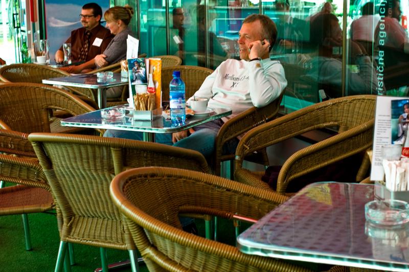  DSC_2213.jpg </br ><small> 2008-05-29 16:40</br >NIKON D70 35mm 1/50s f/5.6 ISO 200</small>