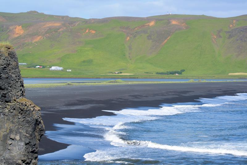  20160708-PB8_0653.JPG </br ><small> 2016-07-08 16:49</br >NIKON D800 + TAMRON SP AF 150-600mm F5-6.3 VC USD A011N<br /> 150mm 1/640s f/8 ISO 250</small>