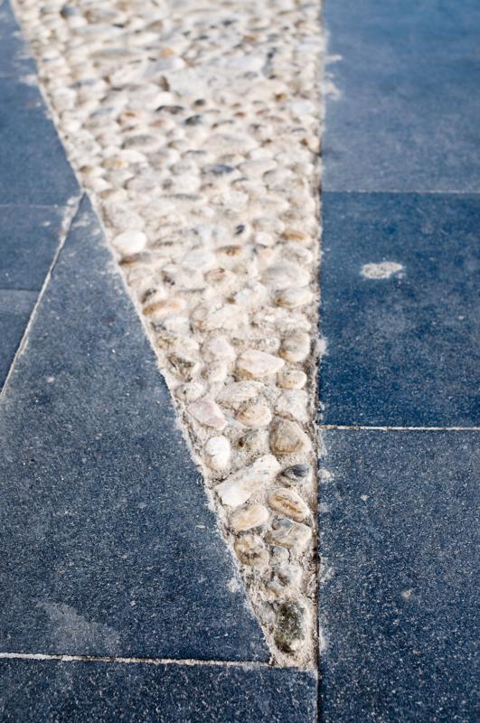  D3C_1769.jpg </br ><small> 2008-06-30 18:47</br >NIKON D300 35mm 1/60s f/5.6 ISO 100</small>