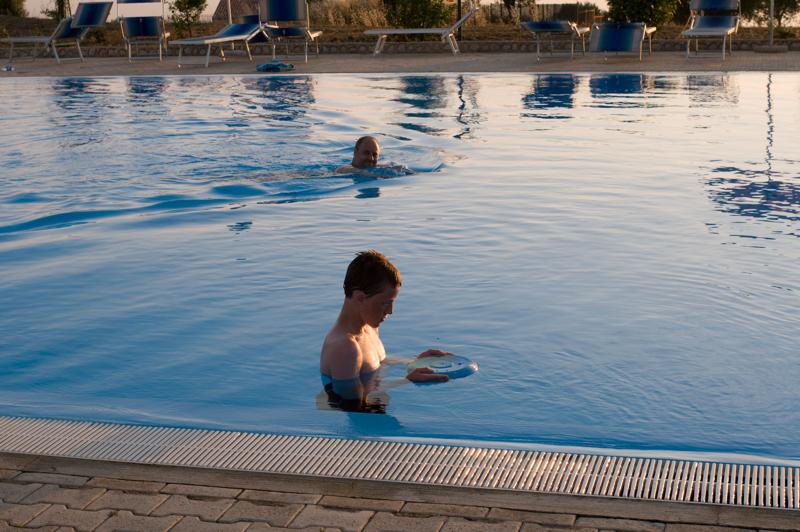  D3C_1984.jpg </br ><small> 2008-07-02 19:54</br >NIKON D300 35mm 1/200s f/8 ISO 200</small>