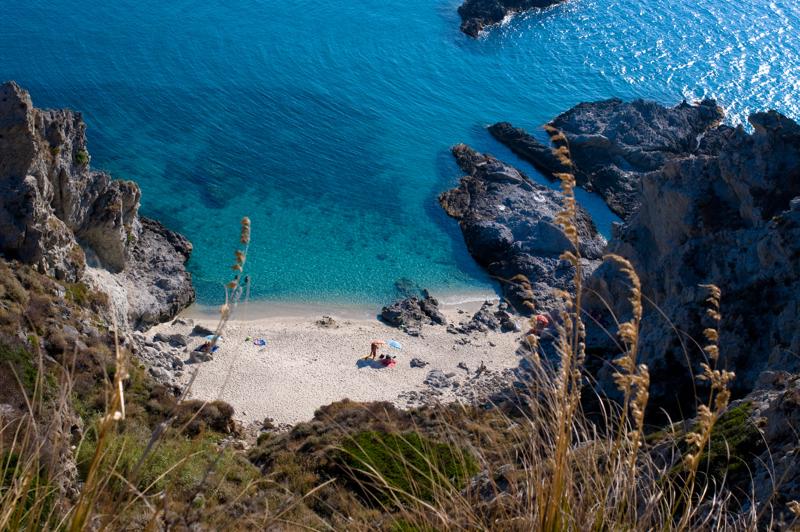  D3C_2070.jpg </br ><small> 2008-07-03 17:44</br >NIKON D300 35mm 1/250s f/8 ISO 100</small>