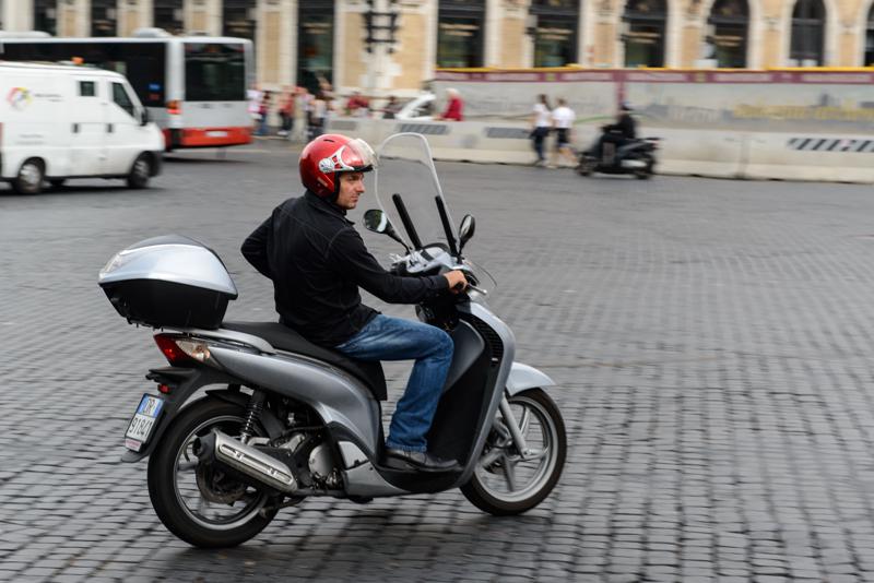  20120928_PB8_1397.JPG </br ><small> 2012-09-28 12:28</br >NIKON D800 + 24.0-70.0 mm f/2.8<br /> 70mm 1/160s f/8 ISO 200</small>