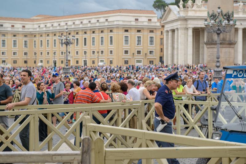  20120930_PB8_1612.JPG </br ><small> 2012-09-30 11:51</br >NIKON D800 + 24.0-70.0 mm f/2.8<br /> 70mm 1/500s f/5.6 ISO 400</small>