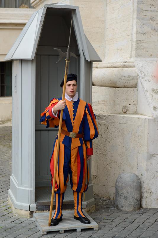  20120930_PB8_1654.JPG </br ><small> 2012-09-30 13:11</br >NIKON D800 + 24.0-70.0 mm f/2.8<br /> 70mm 1/250s f/5.6 ISO 200</small>