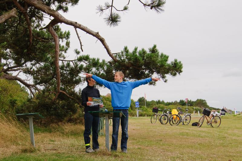  D3C_3478.jpg </br ><small> 2008-08-06 12:05</br >NIKON D300 24mm 1/100s f/8 ISO 200</small>