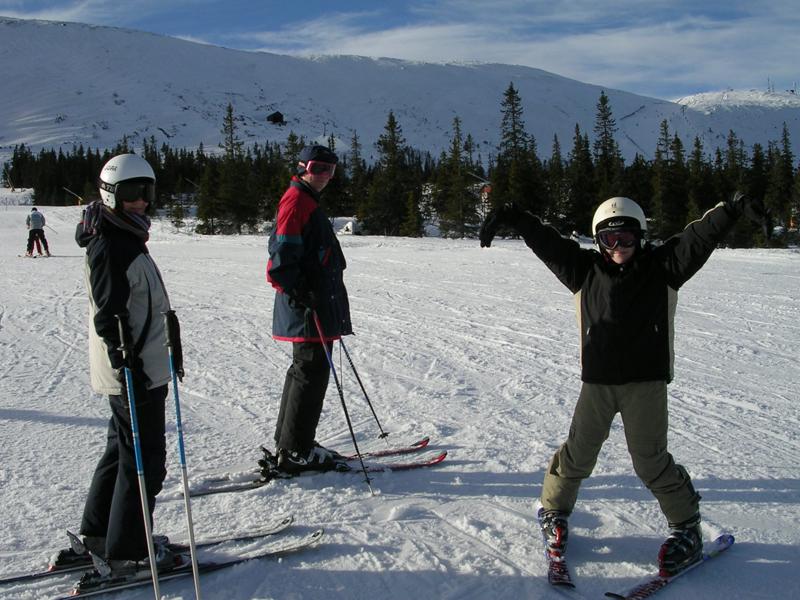  DSCN0858.JPG </br >          </br > <small> 2006-02-25 20:48</br >E3200 5.8mm 10/5117s f/5.6 ISO 50</small>