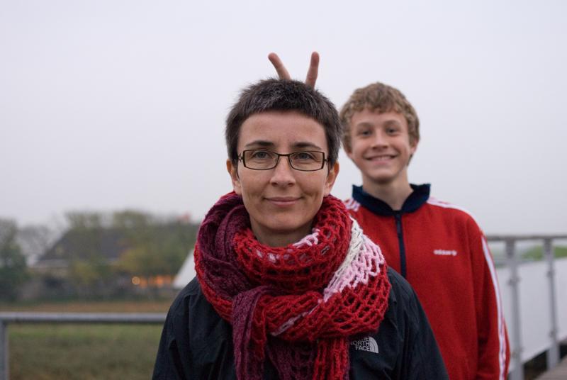  D2C_8261.jpg </br ><small> 2008-10-13 18:13</br >NIKON D200 35mm 1/125s f/2.8 ISO 1100</small>