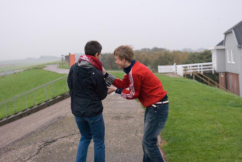  D2C_8263.jpg </br ><small> 2008-10-13 18:13</br >NIKON D200 35mm 1/125s f/2.8 ISO 1600</small>