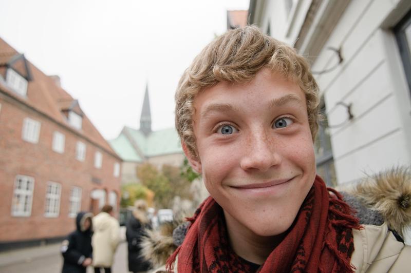  D3C_4923.jpg </br ><small> 2008-10-13 12:38</br >NIKON D300 17mm 1/320s f/4 ISO 400</small>