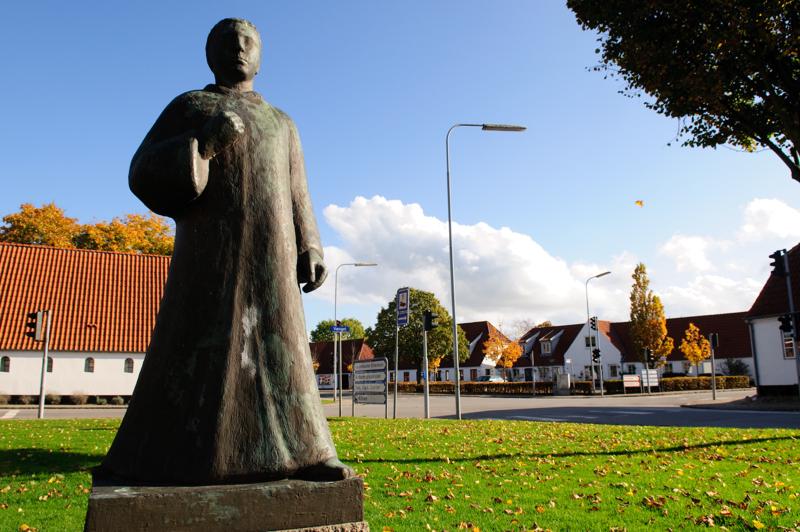  D3C_5006.jpg </br ><small> 2008-10-14 14:38</br >NIKON D300 17mm 1/400s f/8 ISO 200</small>