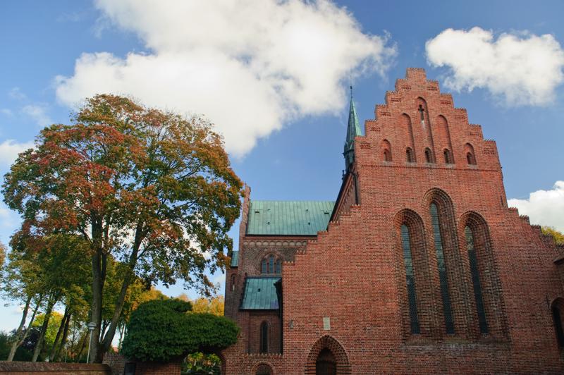  D3C_5011.jpg </br ><small> 2008-10-14 15:07</br >NIKON D300 17mm 1/80s f/5.6 ISO 200</small>