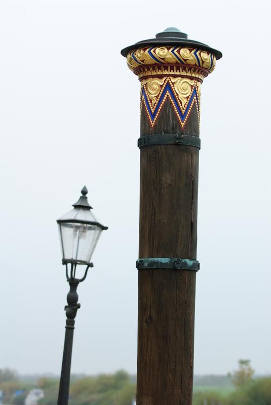  D2C_8230.jpg </br ><small> 2008-10-13 15:08</br >NIKON D200 82mm 1/180s f/4 ISO 200</small>