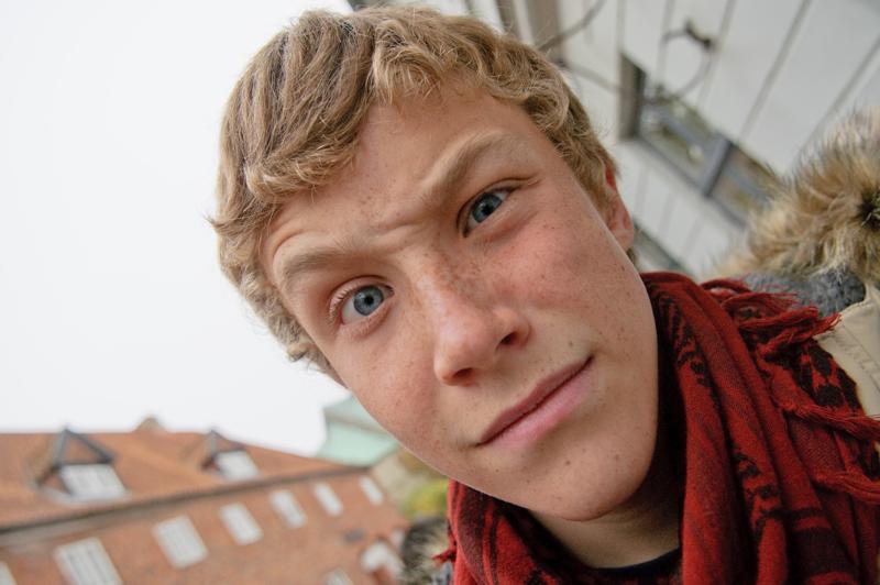  D3C_4924.jpg </br ><small> 2008-10-13 12:38</br >NIKON D300 17mm 1/800s f/4 ISO 400</small>