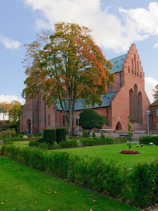  D3C_4996.jpg </br ><small> 2008-10-14 14:20</br >NIKON D300 17mm 1/250s f/8 ISO 200</small>