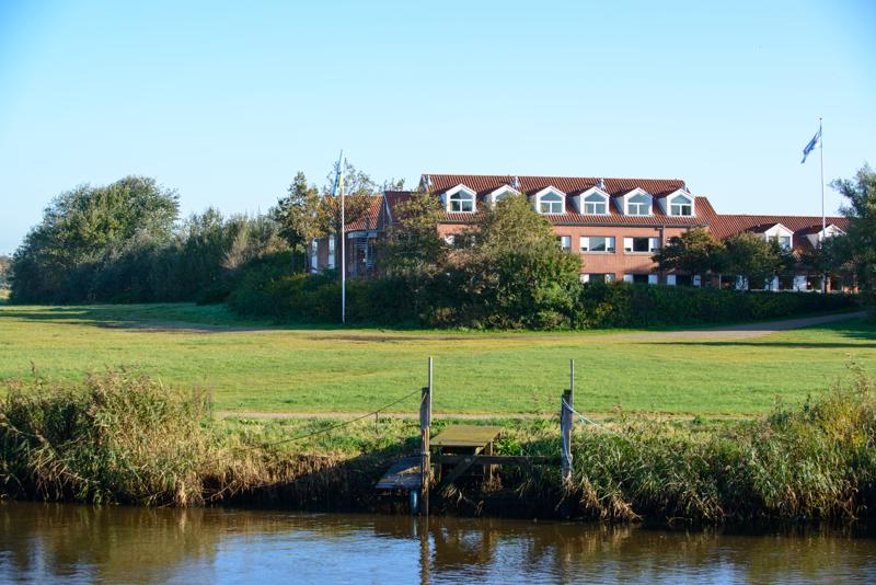  20121015_PB8_2918.JPG </br ><small> 2012-10-15 10:16</br >NIKON D800 + 70.0-200.0 mm f/2.8<br /> 70mm 1/320s f/5.6 ISO 100</small>