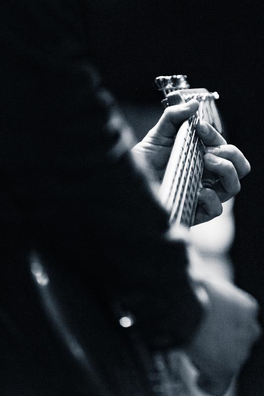  20130430_PB8_4827.JPG </br >Sant Annæ Big Band og MGK hold, Jazzhouse April 2013</br > <small> 2013-04-30 19:39</br >NIKON D800 + 70.0-200.0 mm f/2.8<br /> 200mm 1/80s f/2.8 ISO 6400</small>