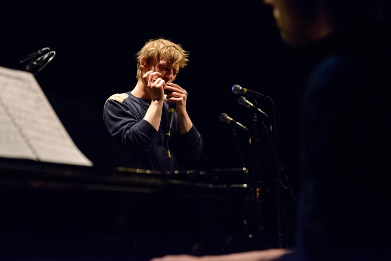  20130430_PB8_4864.JPG </br >Sant Annæ Big Band og MGK hold, Jazzhouse April 2013</br > <small> 2013-04-30 20:06</br >NIKON D800 + 24.0-70.0 mm f/2.8<br /> 70mm 1/80s f/2.8 ISO 5600</small>