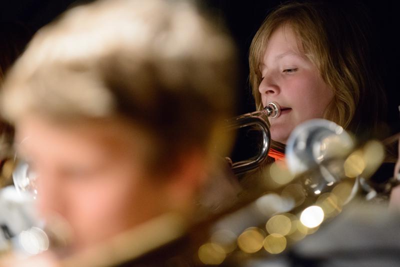  20130430_PB8_4950.JPG </br >Sant Annæ Big Band og MGK hold, Jazzhouse April 2013</br > <small> 2013-04-30 21:42</br >NIKON D800 + 70.0-200.0 mm f/2.8<br /> 175mm 1/30s f/2.8 ISO 6400</small>