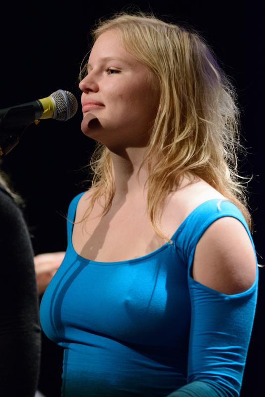  20130430_PB8_4957.JPG </br >Sant Annæ Big Band og MGK hold, Jazzhouse April 2013</br > <small> 2013-04-30 21:43</br >NIKON D800 + 70.0-200.0 mm f/2.8<br /> 135mm 1/160s f/3.2 ISO 5000</small>