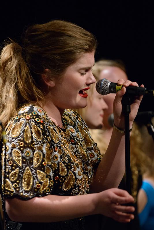  20130430_PB8_4994.JPG </br >Sant Annæ Big Band og MGK hold, Jazzhouse April 2013</br > <small> 2013-04-30 21:55</br >NIKON D800 + 70.0-200.0 mm f/2.8<br /> 200mm 1/200s f/2.8 ISO 4500</small>