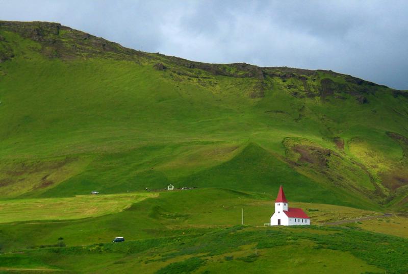  IMG_3492e.jpg </br ><small> 2003-07-27 20:13</br >Canon PowerShot G2 21mm 1/400s f/4 </small>